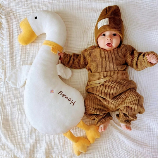 Modern Long-Neck Goose Plush Toy, Kids Body Pillow — Calming Quality