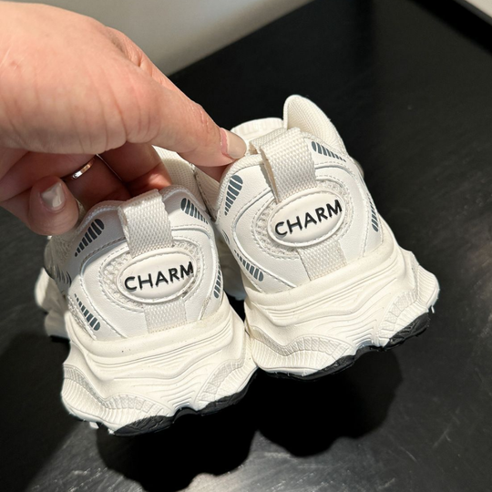 SpinStep – Kids Sneakers with Dial Closure and Chunky Sole
