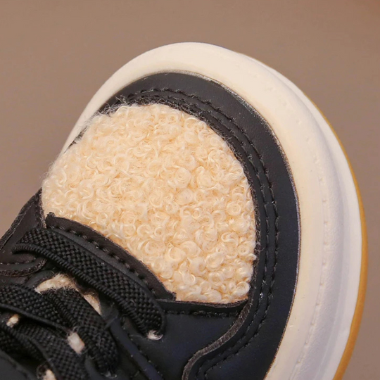 WarmStep Modern Grip Kids Sneakers – Toddler Winter Shoes for Modern Safety