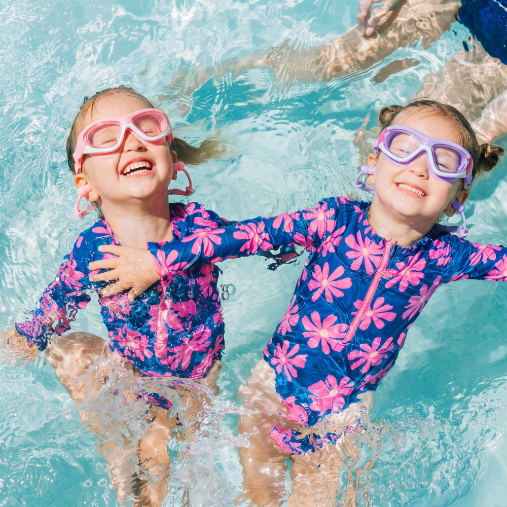 Kids swim goggles with UV-protected tinted lenses