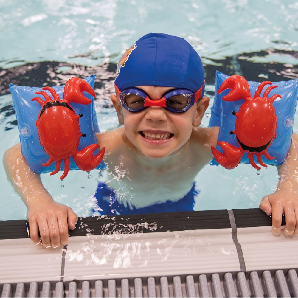 Swim armbands with two separate air chambers for support