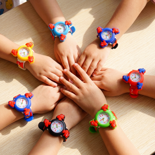 Superhero watch with adjustable silicone buckle band