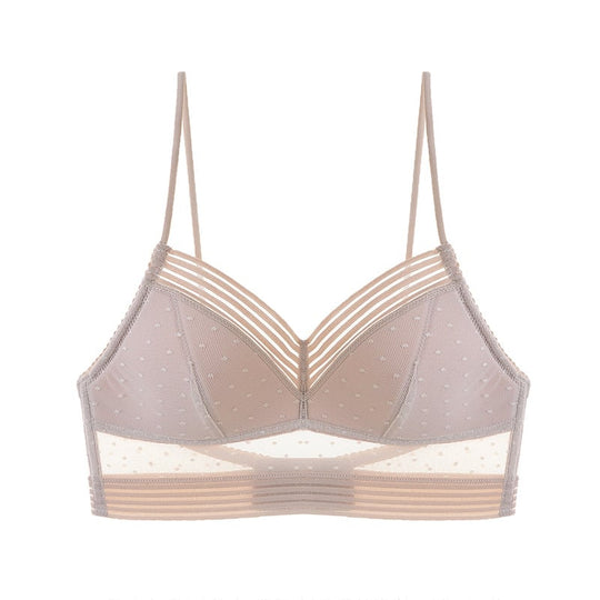 Wireless lift bra with low-back design under dresses