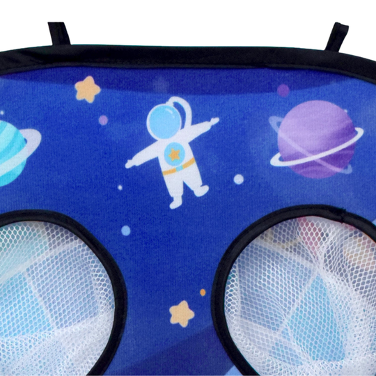 Throwing game building hand-eye coordination kids