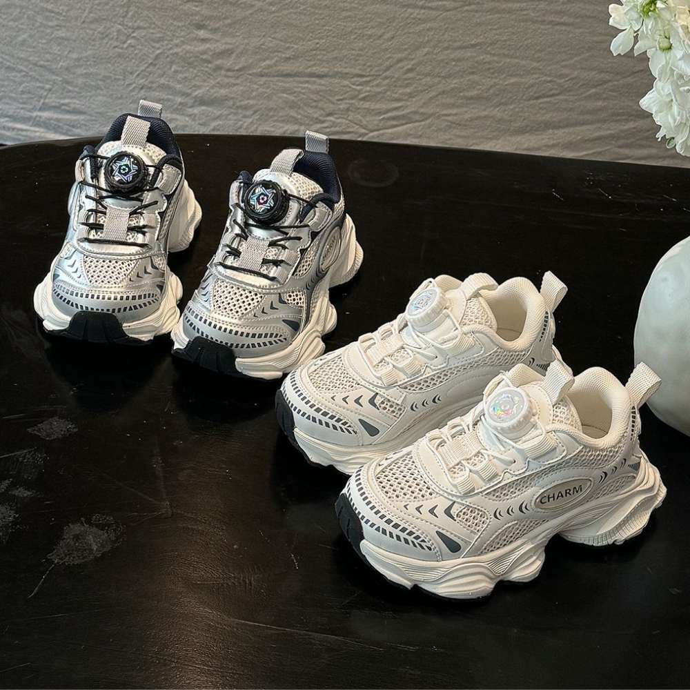 SpinStep – Kids Sneakers with Dial Closure and Chunky Sole