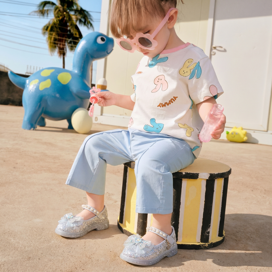 GlitterStep – Sparkling Velcro Shoes for Kids